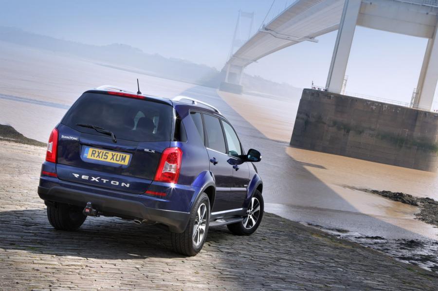  SsangYong Rexton W 2015 года  (UK) (фото 6 из 13)